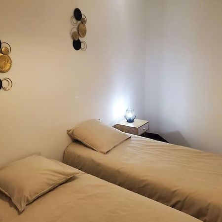 Appartement Moderne En Ville Armentières Extérieur photo